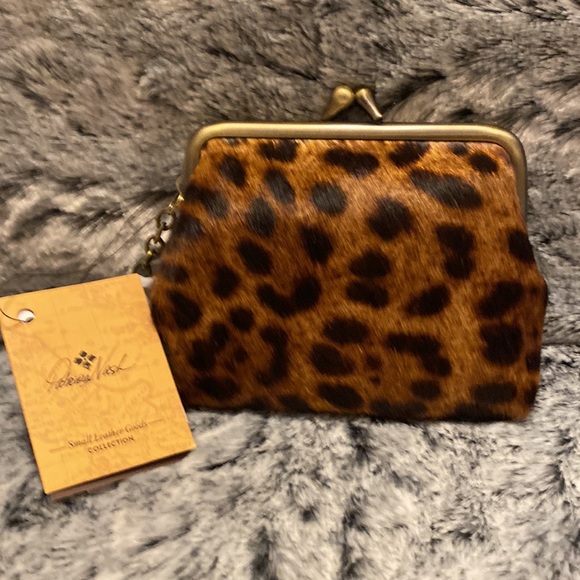 Patricia Nash Leather Leopard Animal print Faux Fur Kisslock Frame Wallet NWT โฅ๏ธ - Picture 1 of 9